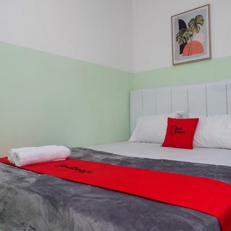 Hotel Reddoorz Near Tugu Kartasura Sukoharjo Exteriér fotografie